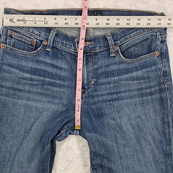 Lucky Brand sweet straight w altered inseam womens size 8/29r medium wash jeans - Picture 4 of 10